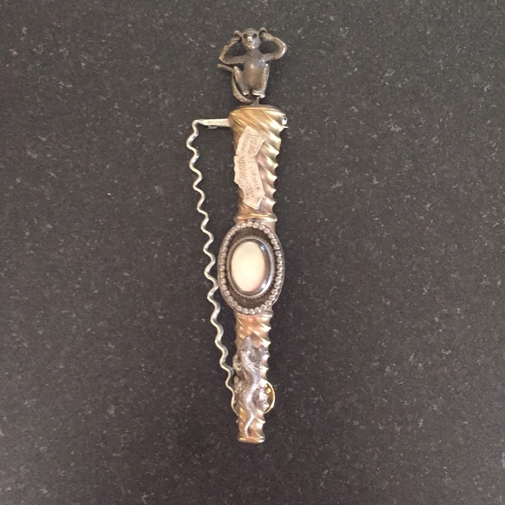 Handcrafted California pin with mother of Pearl